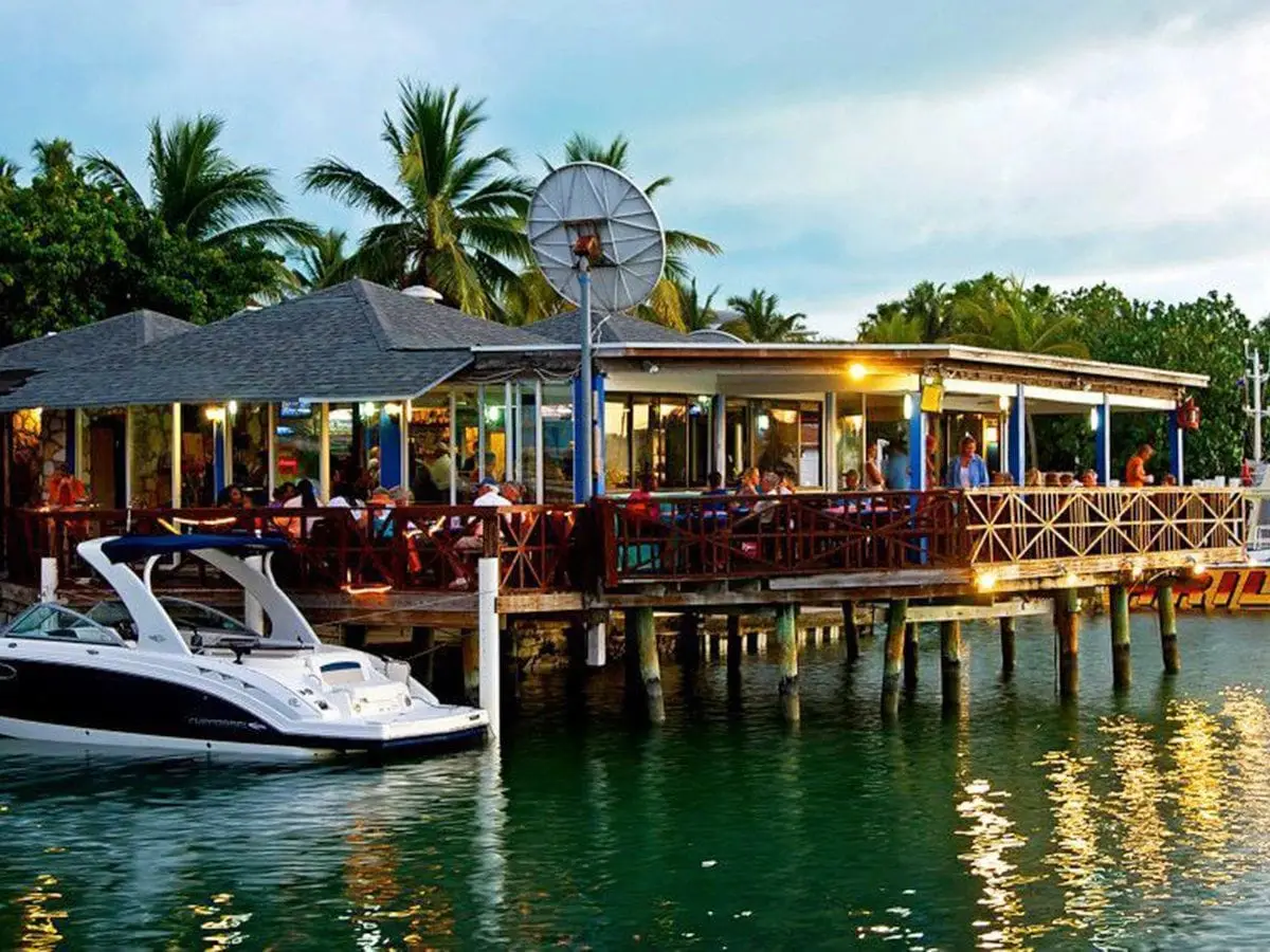 Sharkbite Bar & Grill
